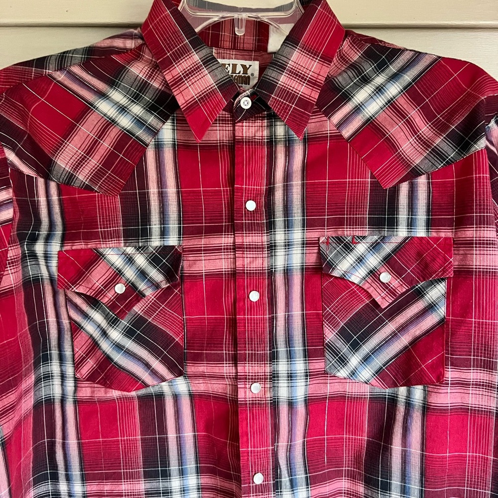 Ely Cattleman Men's Red Plaid Pearl Snap Shirt Silver